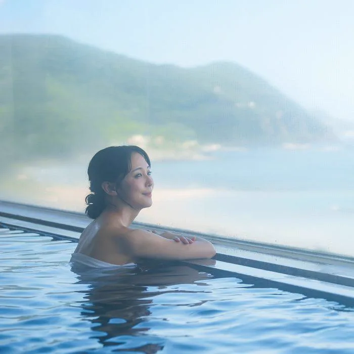 Staying in Shimoda Without a Car: Town Base or Shirahama?