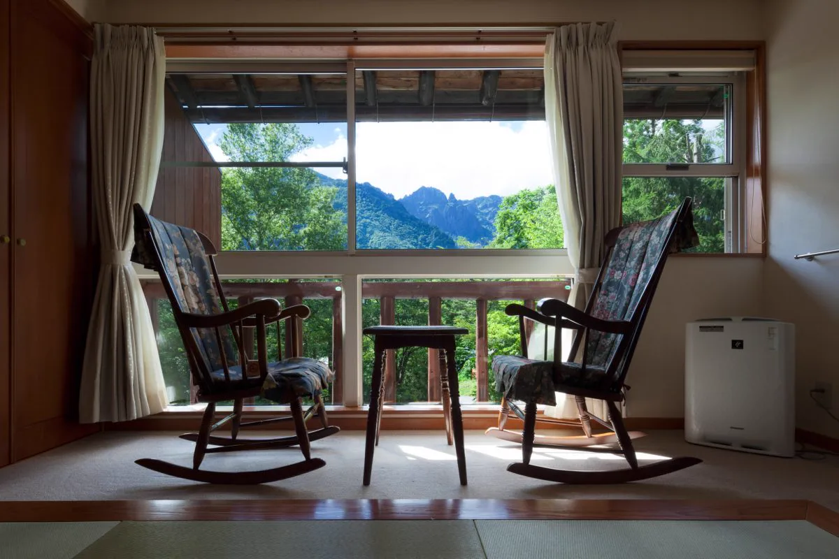 Okuhida Ryokan with Private Baths Open Late or Overnight