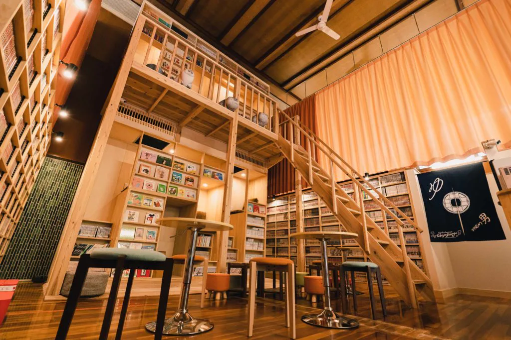 Tokyo Yokujo in Nishikoyama: A Private Sauna, 7,000 Books and Split Hours