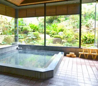Ryokan Kanzaki Day Bath: An Affordable Inn Onsen Near Miyajima
