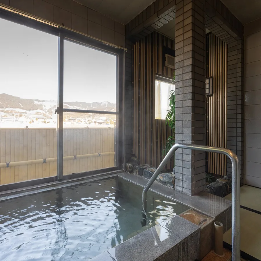 Tsuzura Rice Terraces and Chikugogawa Onsen: A Ukiha Autumn Day Trip
