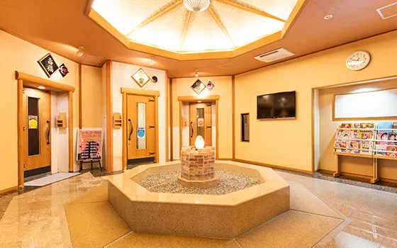 Ibusuki Onsen with Children or Older Relatives: Three Baths Compared