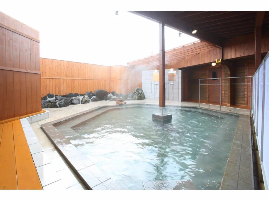 Aso Uchinomaki Day-Use Onsen: Public Baths, Ryokan Baths and Private Rooms