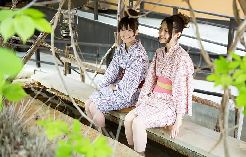 Best Hirayu Onsen Ryokan in Winter: Three Stays Compared