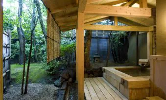 Ryotei Tanokura or Yufuin UBL Hotel? Compare In-Room Baths and Public Facilities