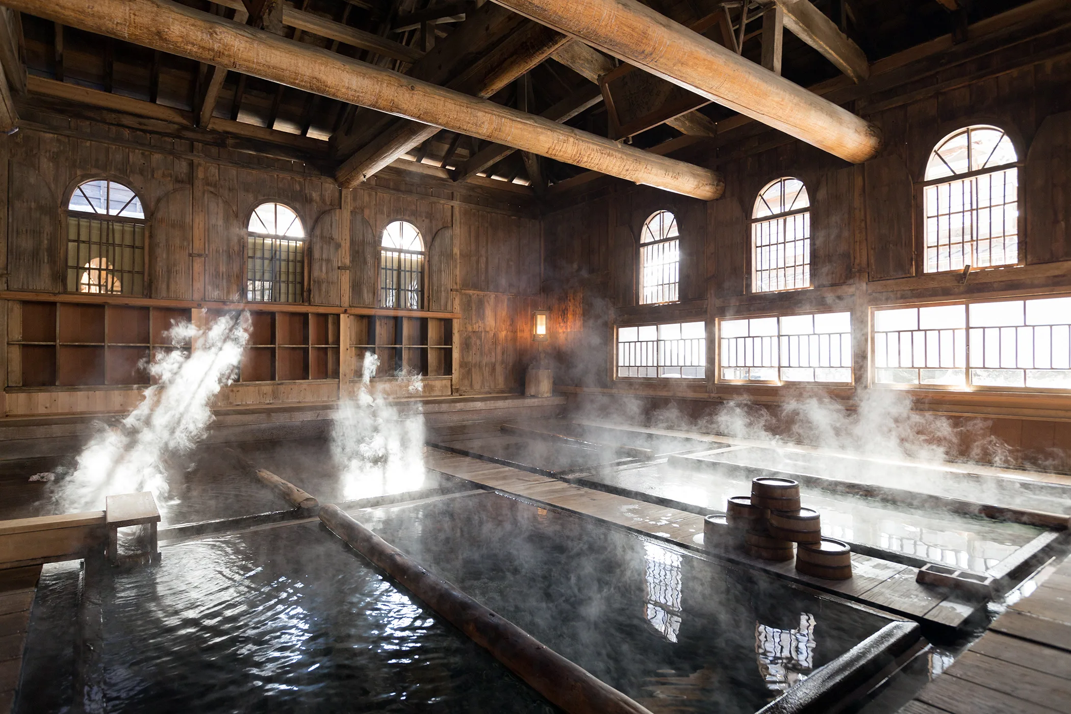 Sarugakyo or Hoshi Onsen? One gives you options; the other needs a plan