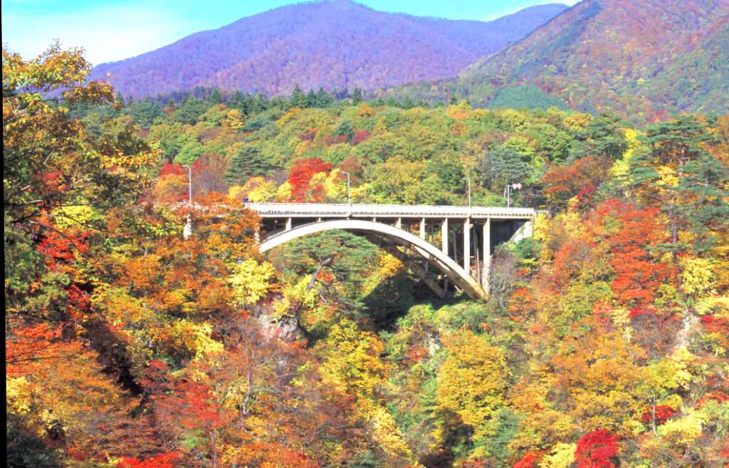 Autumn sightseeing scenery in Naruko Onsen-kyo