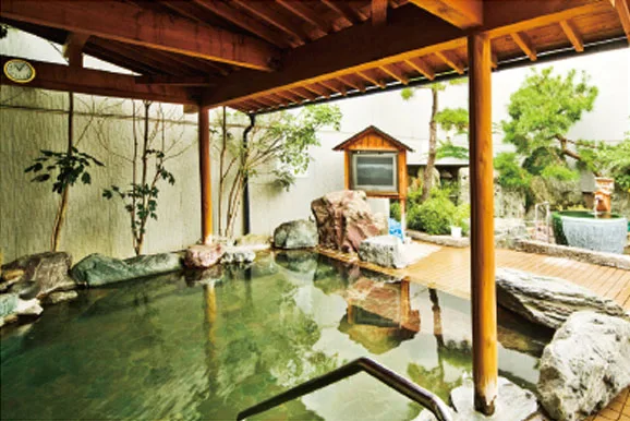 Togura-Kamiyamada Onsen: How to Choose Among Seven Public Baths