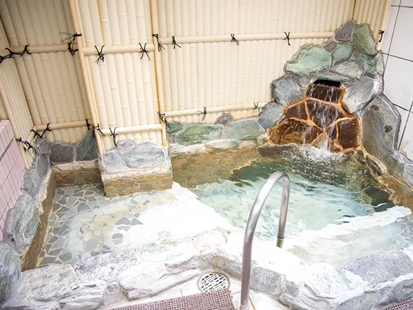 Kasugayu bathhouse in Asahi Ward