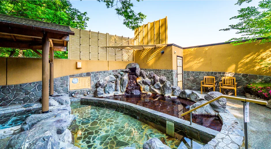 Akishima Onsen Yuraku no Sato: Which Bath Should You Try First?