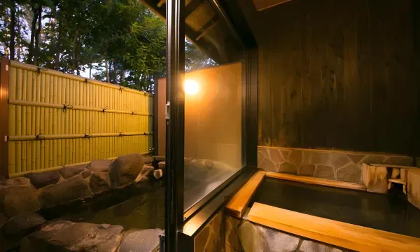 Kaze-no-Mori or Gettouan? Two Yufuin Inns with an Open-Air Bath in Every Room