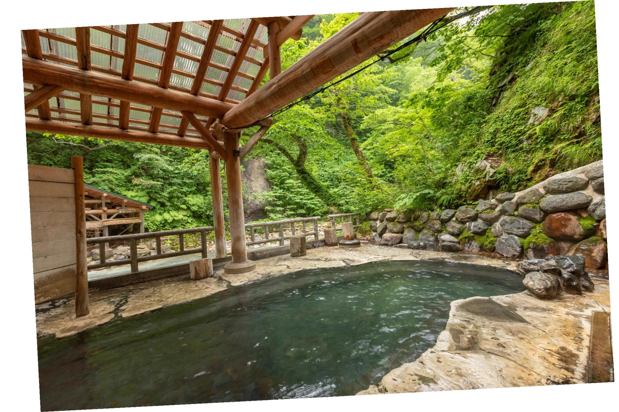 Geto Onsen Day Trip: Motoyu Geto or Geto Onsen Kanko Hotel?