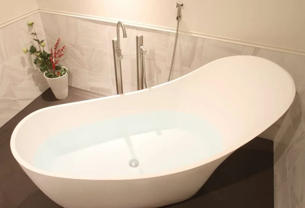 The fresh-source private bath at Sakura River Side Stay