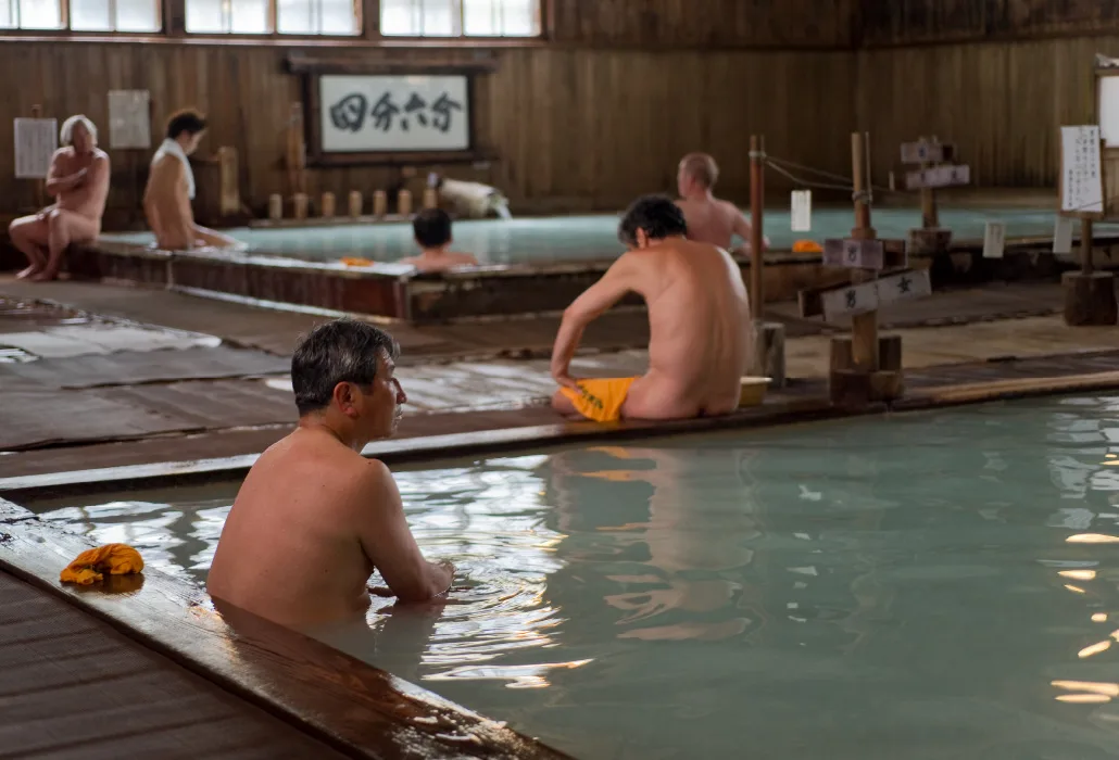 Sukayu Onsen: Day Trip or Overnight Stay?