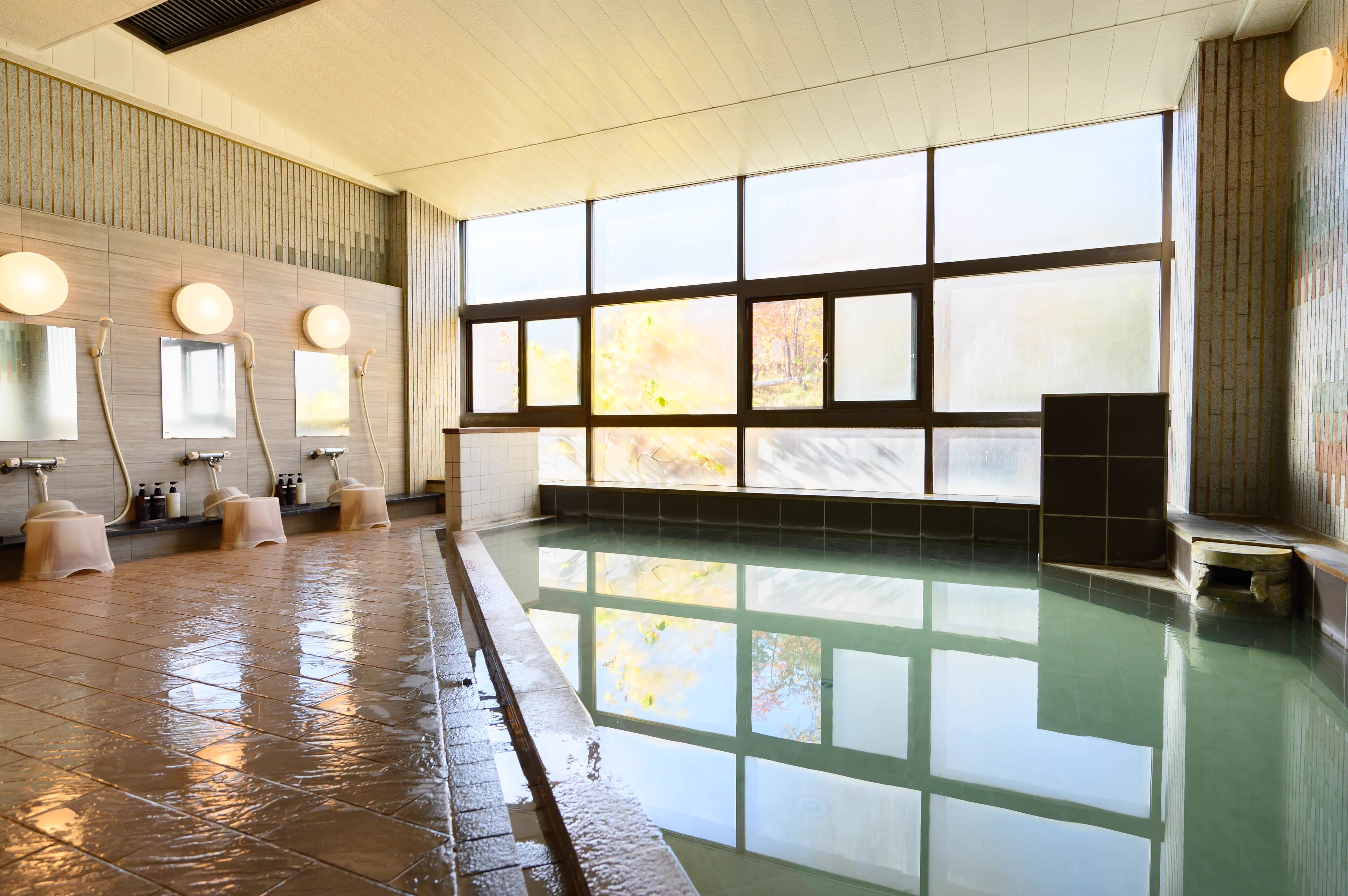 Lake Akan or Kawayu Onsen? Choosing Between Lake Views and Volcanic Water