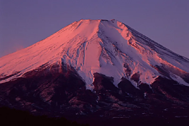 Fuji Five Lakes Onsen Guide: Which Bath Fits Your Side of the Lake?