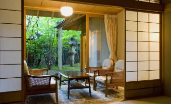 Yufuin Ryokan Without a Car: Seven Stays Compared by the Last Mile