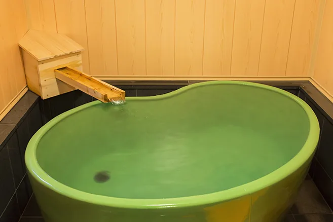 Hanaingen Kusatsu: Four Free Private Baths beside Yubatake