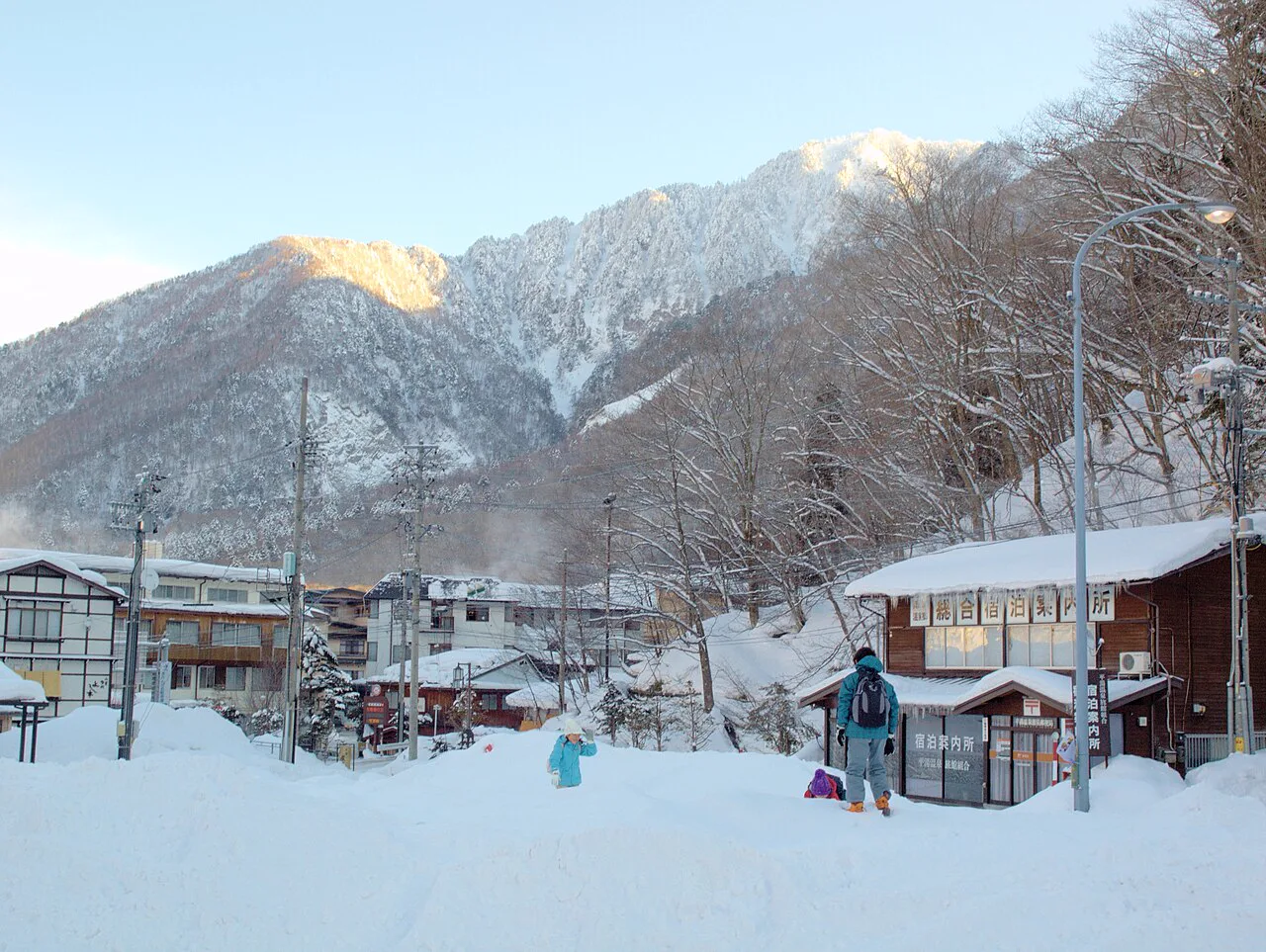 Okuhida Onsen Day Trip or Overnight? How Far Should You Go?