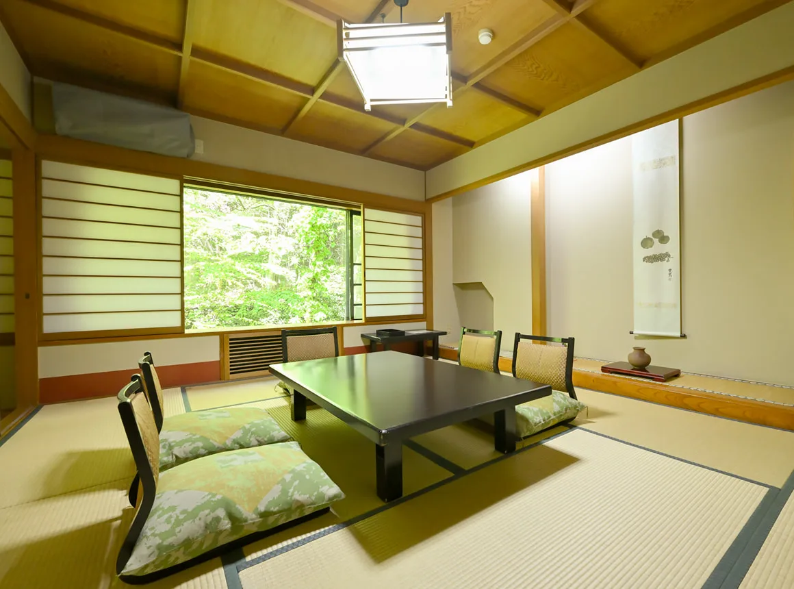 Osakaya in Kusatsu: A Traditional Stay One Minute from Yubatake