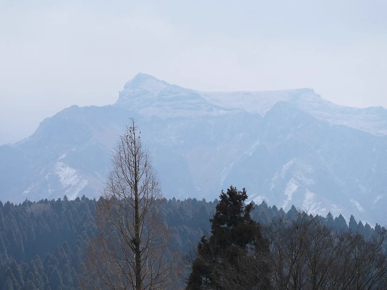Aso Onsen Day Trip: Fit Uchinomaki Around the Mountain